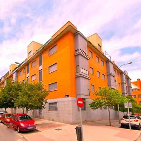Habitacion Privada En Piso A 10 Minutos De Atocha Madrid Bagian luar foto