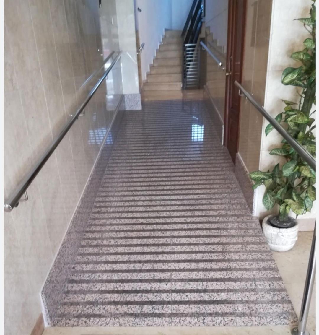Habitacion Privada En Piso A 10 Minutos De Atocha Madrid Bagian luar foto