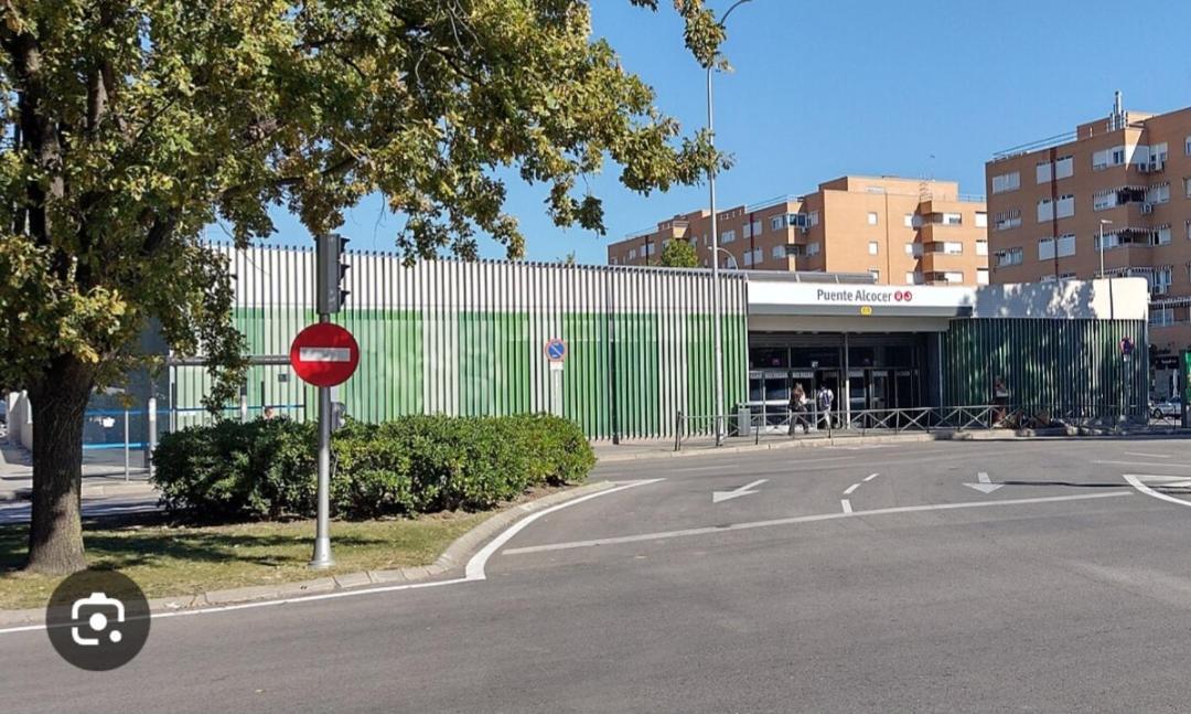 Habitacion Privada En Piso A 10 Minutos De Atocha Madrid Bagian luar foto